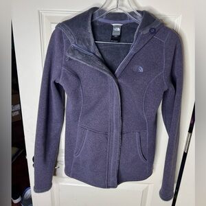 NWOT The North Face Women full zip w/ buttons fleece lined zip up hoodie purple